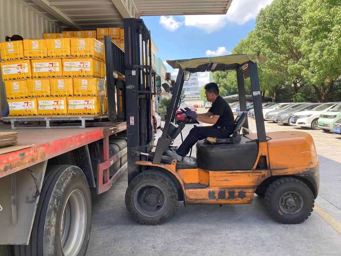 2021-07-24 Loading to export to UK